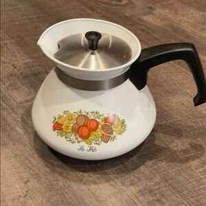 Vintage 1970’s Corning ware teapot